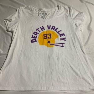 LSU v neck Tshirt